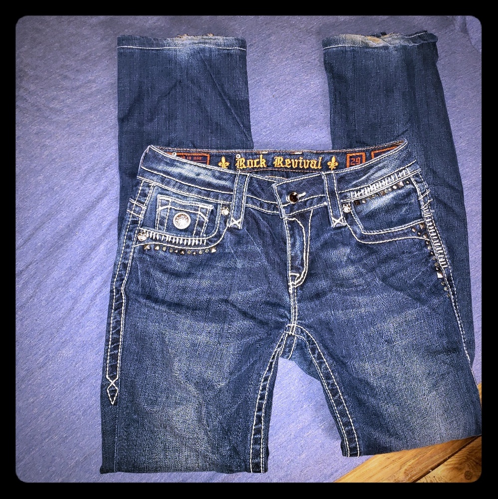 Reposh. Rock Revivals. Size 29. Lngth 31.